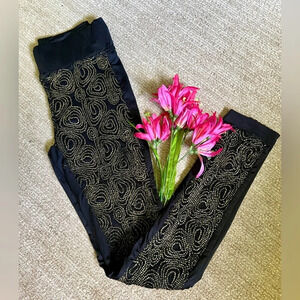 The Classic Beaded Embroidered Leggings - Small